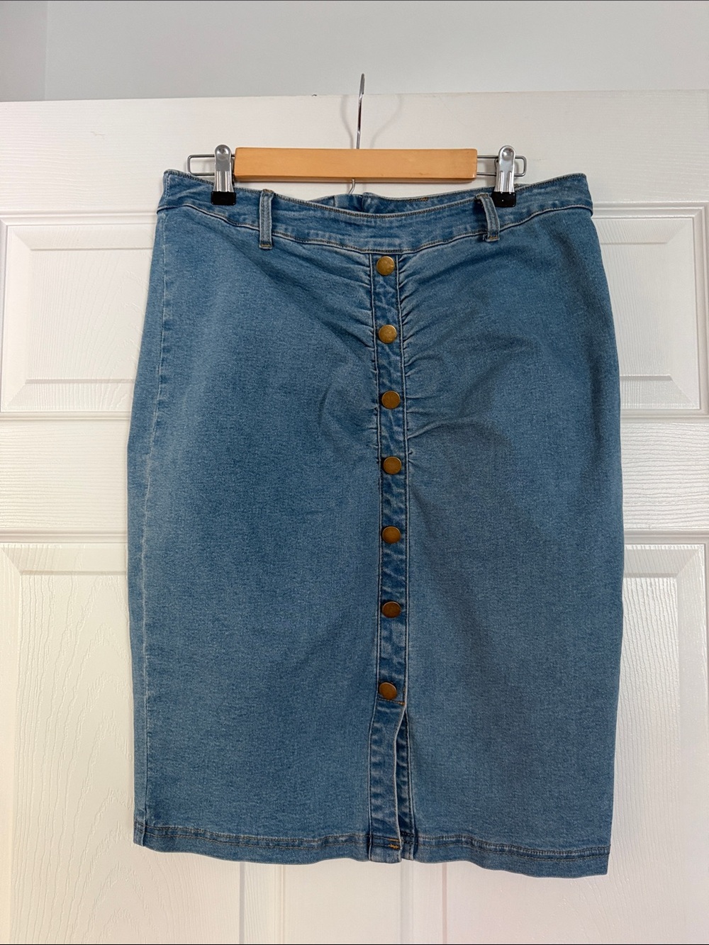 Belle Pogue Blue Denim Button-Front Pencil Skirt